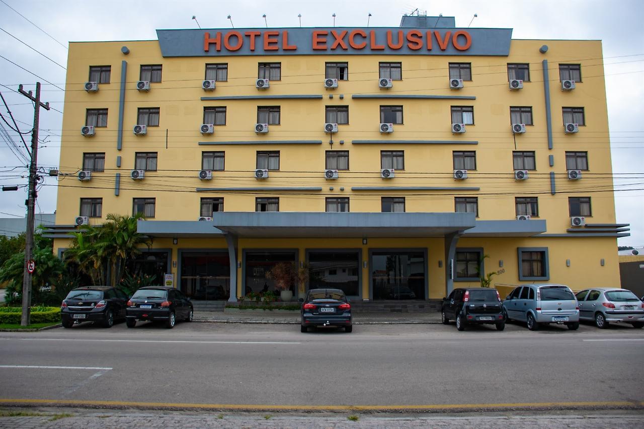 Hotel Exclusivo Sao Jose dos Pinhais Bagian luar foto